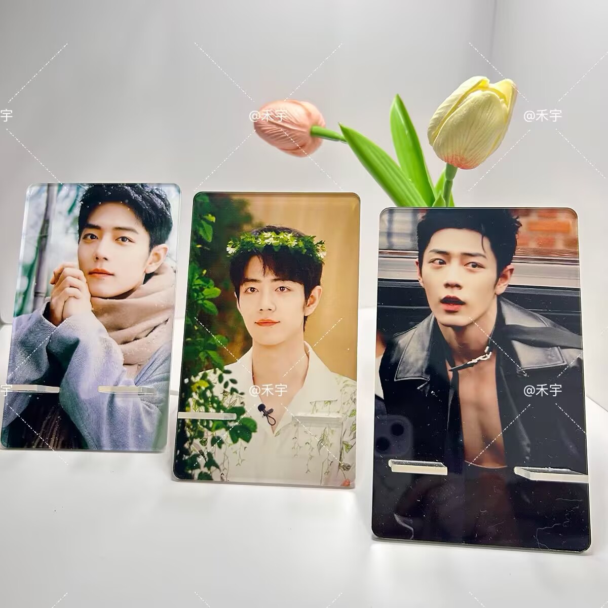 Xiao Zhan's mobile phone stand - Accessories With Watch incelemesi ve fiyatı