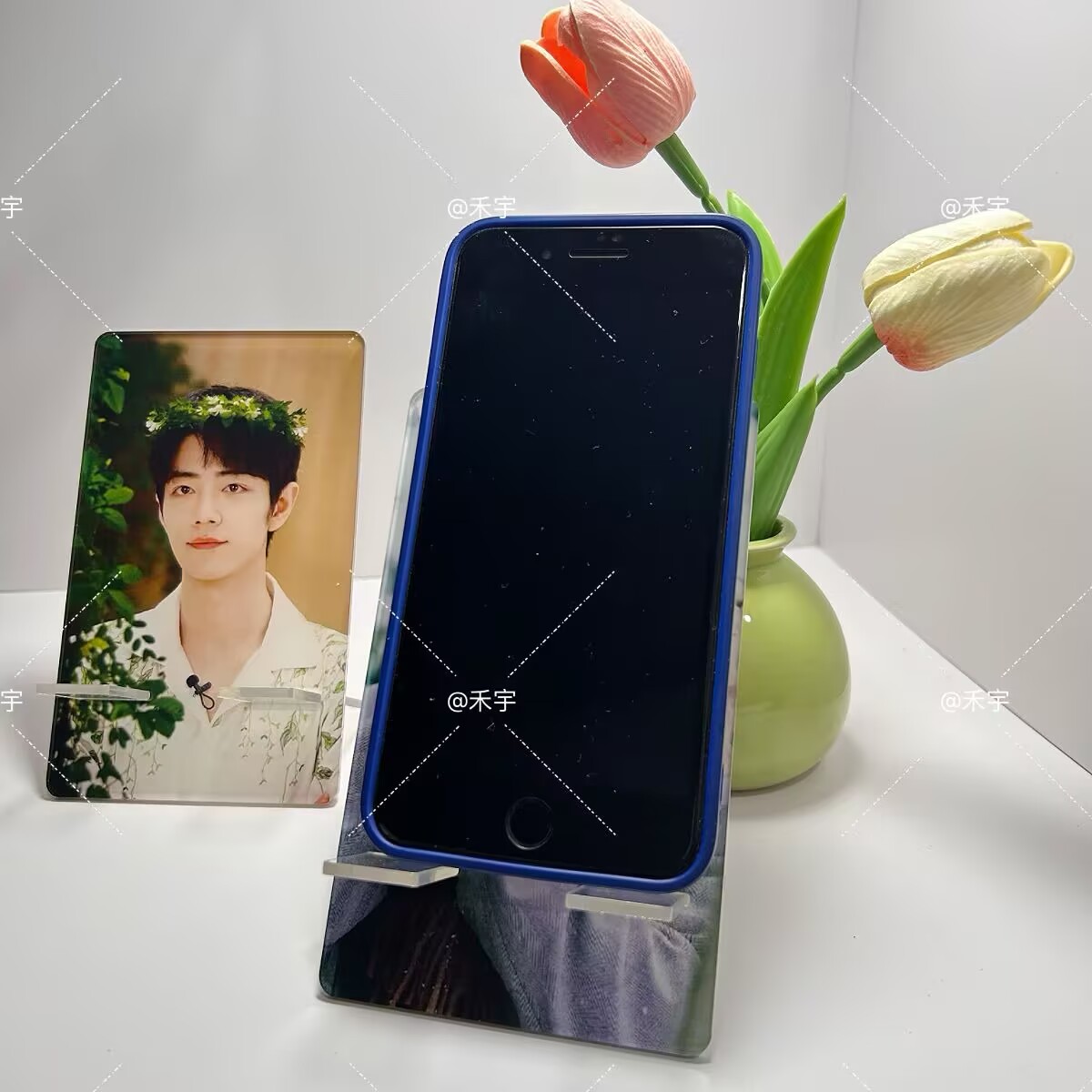 Xiao Zhan's mobile phone stand - Accessories With Watch incelemesi ve fiyatı